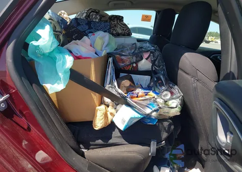 2015 Chrysler 200 Limited из США, поврежденный, VIN 1C3CCCAB6FN663000